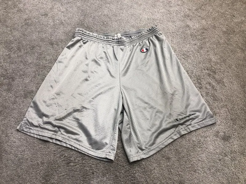 Champion Shorts Mens Large Gray Bermuda Activewear Running Training Sports Logo