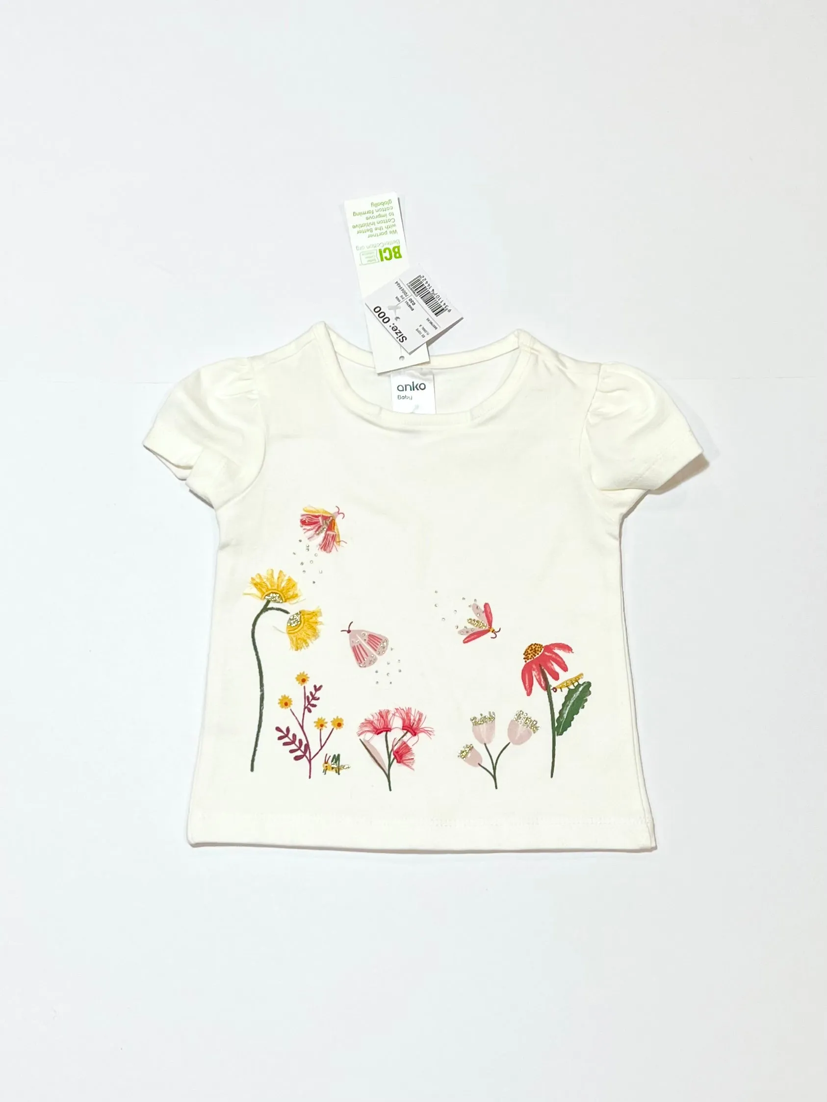 Moths tee brand new - Size 000