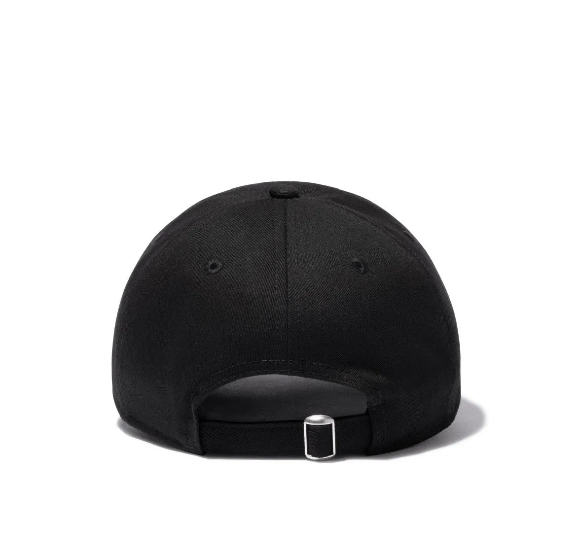 NEW ERA GOLF × MASTERMIND WORLD 930CS