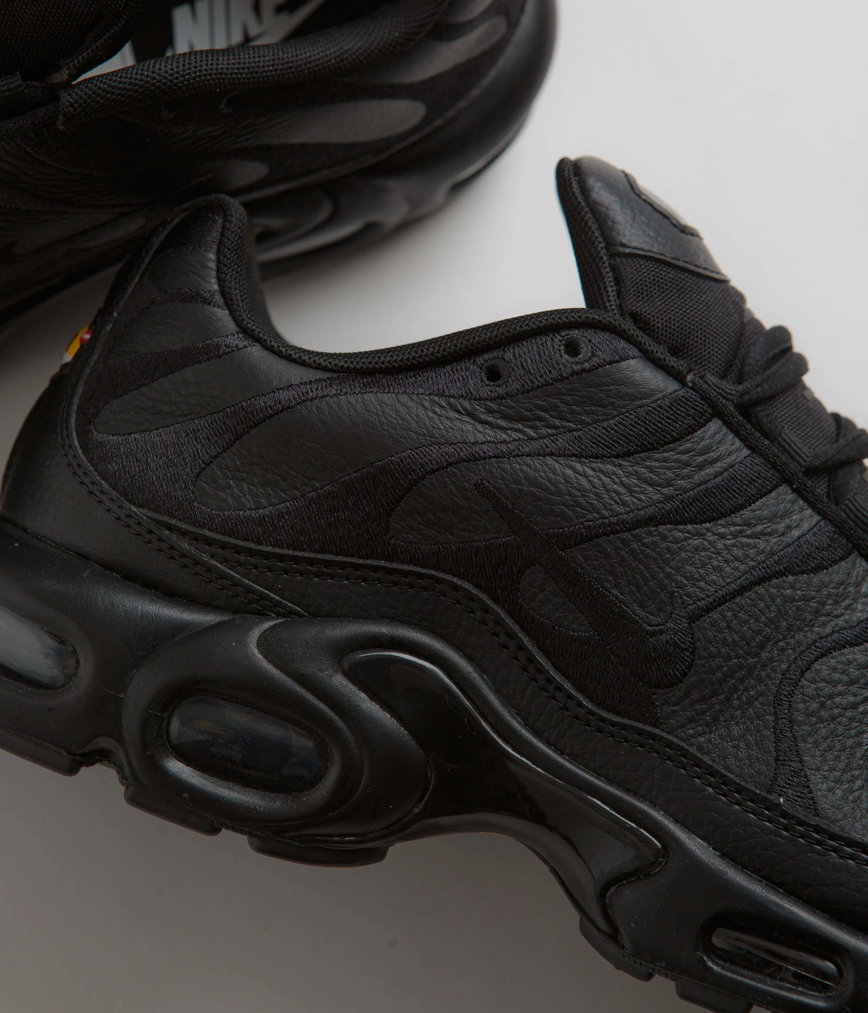 Nike Air Max Plus Shoes - Black / Black - Black