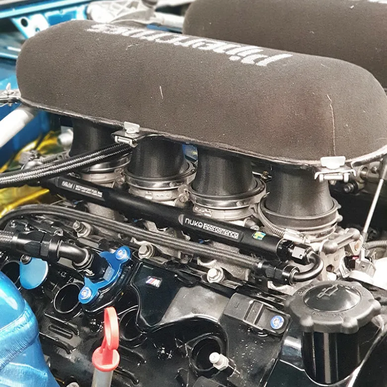 NUKE Performance passend für BMW 8 Zylinder S65 Motorsport Kraftstoffverteiler - Bolt-On