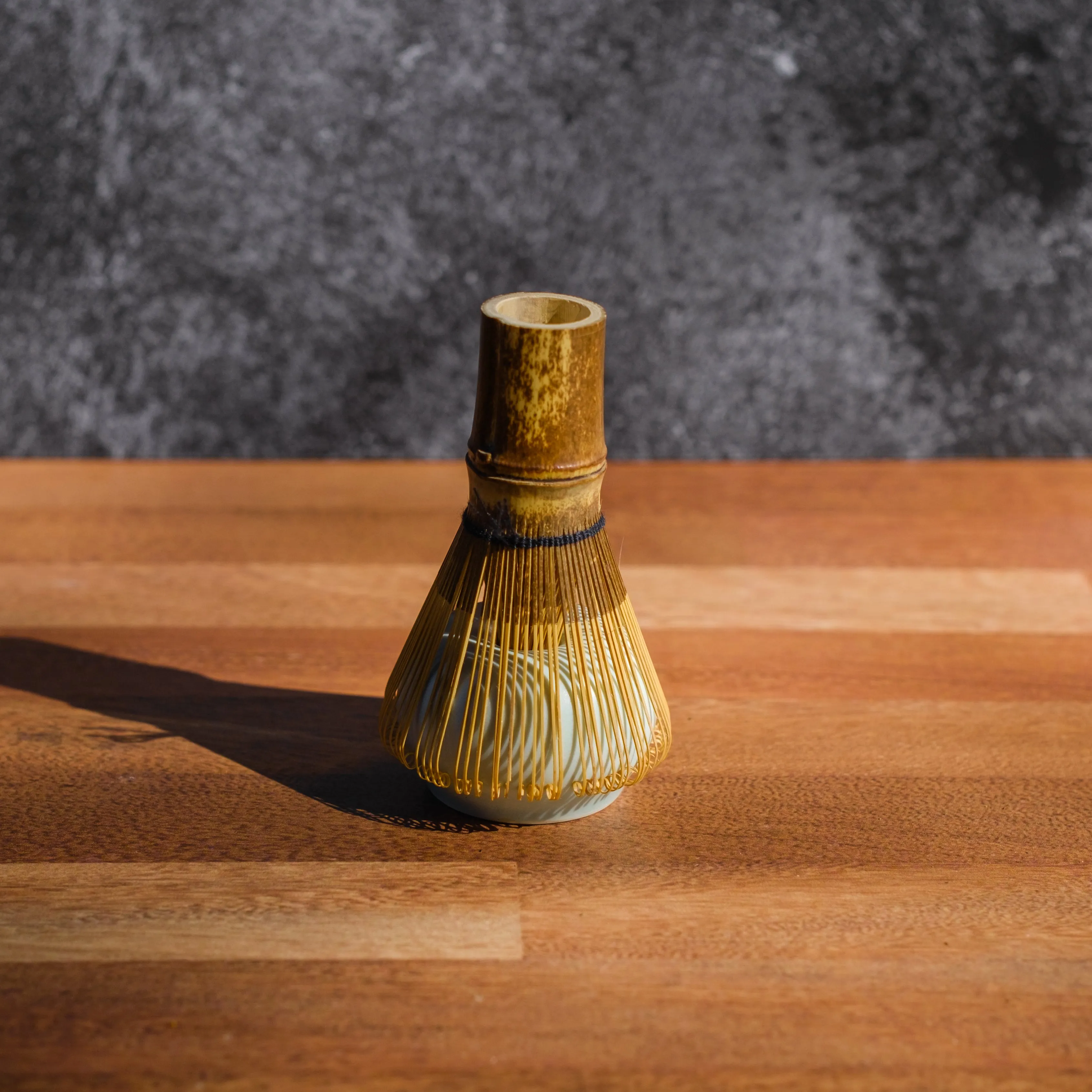 Origami Matcha Whisk Stand (Chasen Naoshi) – Celadon