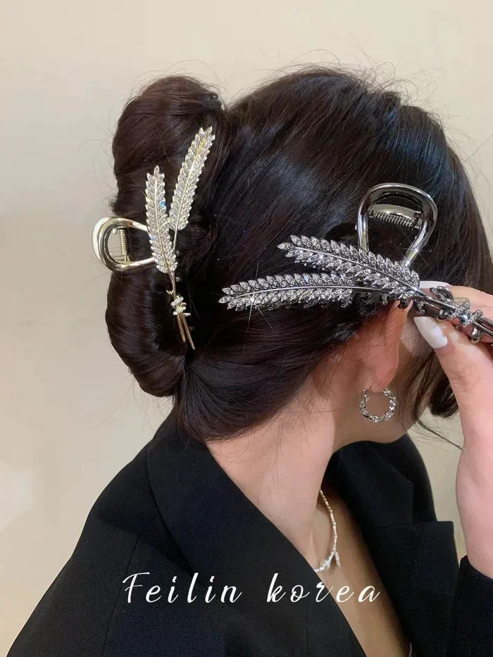 Premium feeling wheat hair accessories