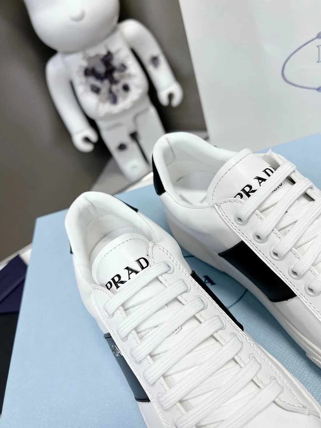 SE926 PD Leather Sneakers / Size5-10